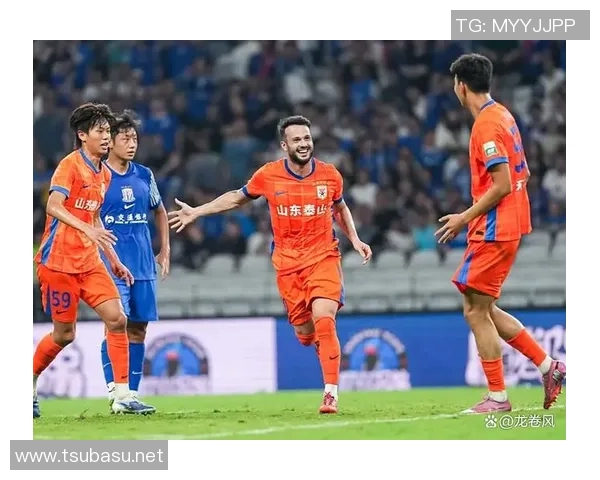 岁月无敌年龄大的足球明星依然闪耀绿茵场的传奇人生 岁月无敌年龄大的足球明星依然闪耀绿茵场的传奇人生