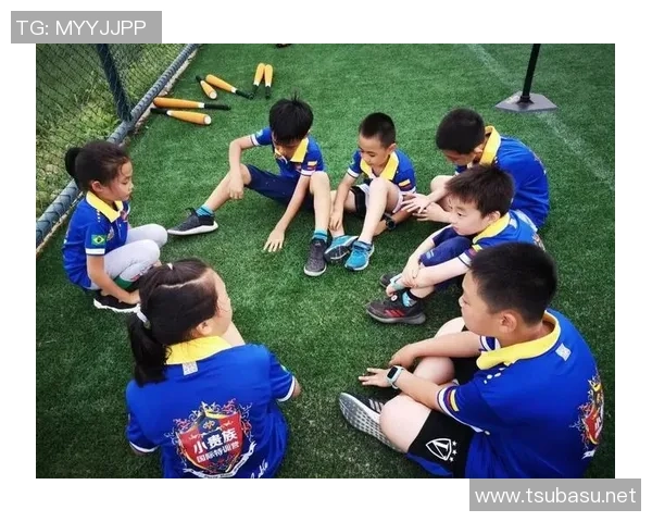 羽毛球场上的追梦旅程:吴娜的坚持与成长故事 羽毛球场上的追梦旅程:吴娜的坚持与成长故事