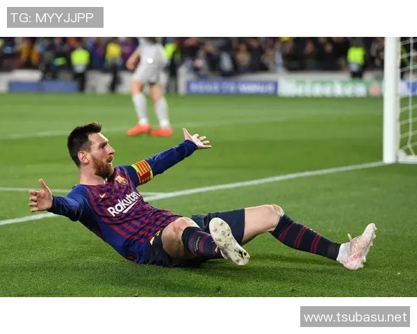 足球明星的奢华生活与训练日常精彩瞬间大揭秘 足球明星的奢华生活与训练日常精彩瞬间大揭秘