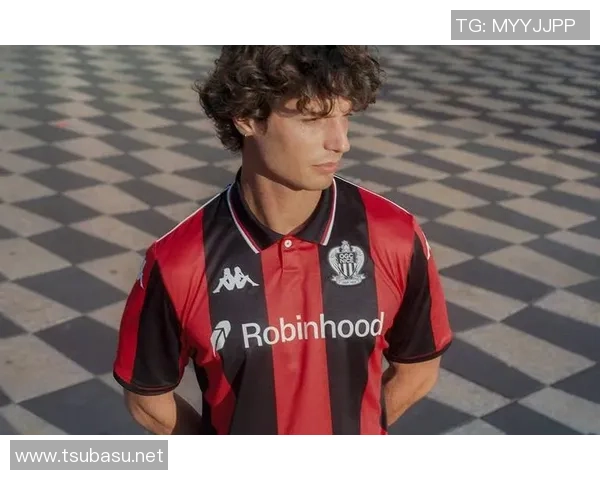 足球明星的秋衣号背后的故事与他们的时尚选择分析 足球明星的秋衣号背后的故事与他们的时尚选择分析