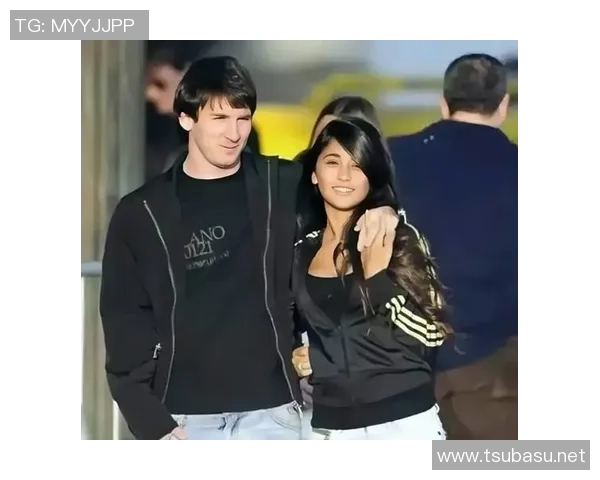 足球明星背后的绯闻故事揭秘那些不为人知的爱情与争议 足球明星背后的绯闻故事揭秘那些不为人知的爱情与争议