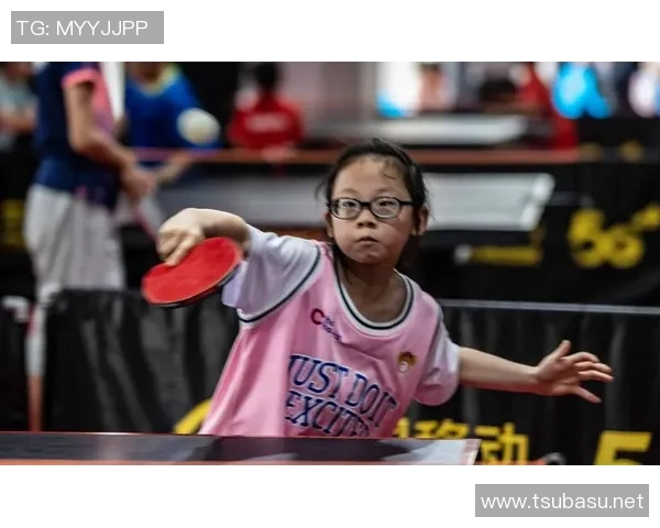 乒乓球评论：重庆乒乓球队的包夹得失